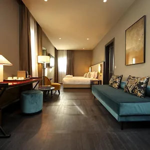 https://universo-nord.hotelslidodijesolo.com