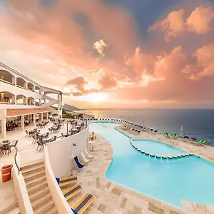 4* Курортный комплекс Village